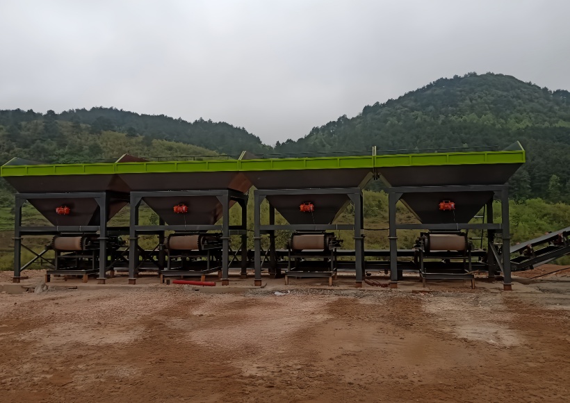 A detailed comparison of concrete mixing plant vs stabilized soil mixing plant for road construction