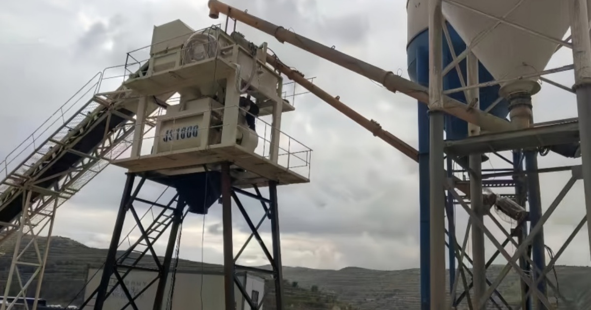 HZS60 concrete batching capacity 60 m³/h concrete batching plant
